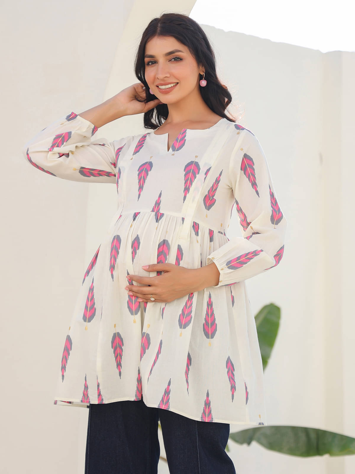     			Janasya Off White Cotton Maternity Tunics Single