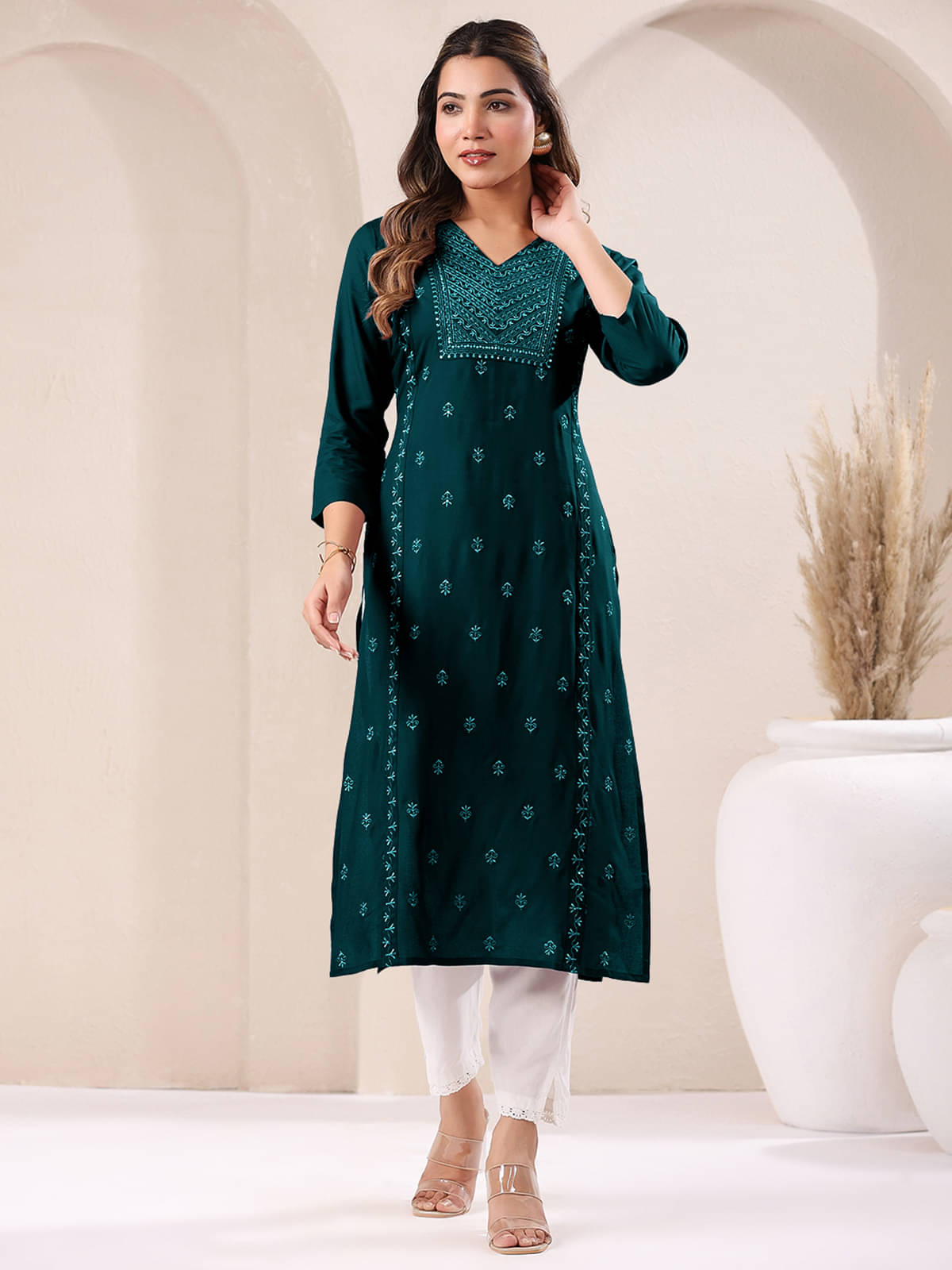 Janasya Pack of 1 Rayon Embroidered Straight Women's Kurti - ( Dark Green ) Janasya Pack of 1 Rayon Embroidered Straight Women's Kurti - ( Dark Green )