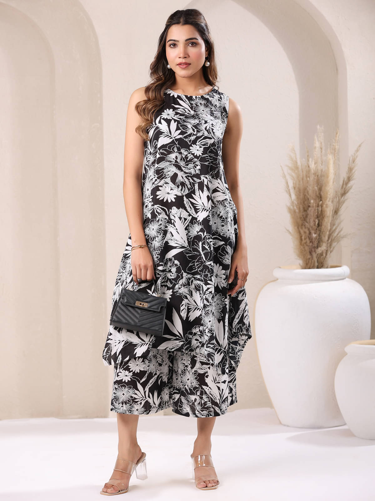 Janasya Women Printed Asymmetrical Kurti With Palazzo ( Black )     			Janasya Women Printed Asymmetrical Kurti With Palazzo ( Black )