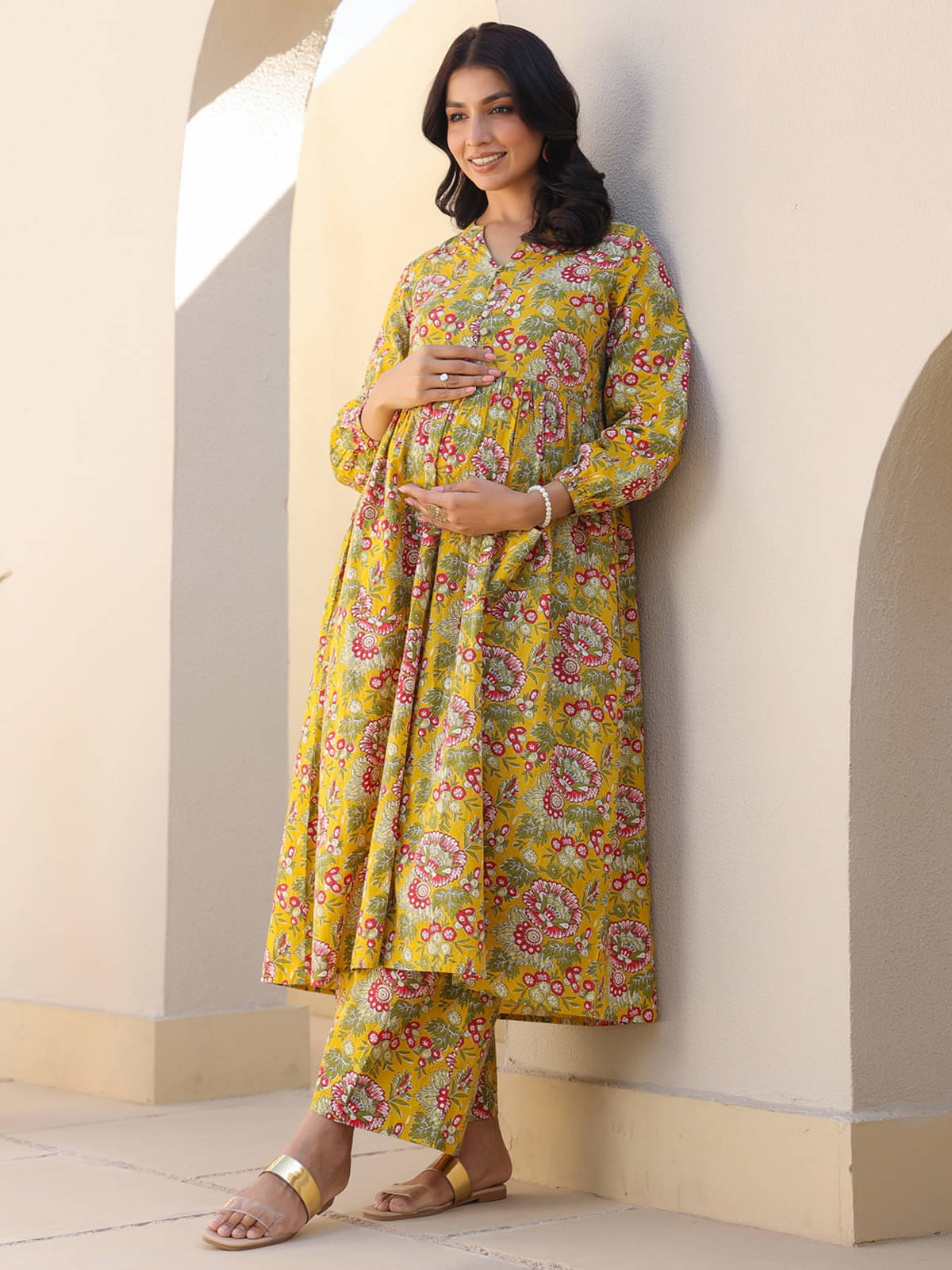 Janasya Yellow Cotton Maternity Kurta Suit Set Single Janasya Yellow Cotton Maternity Kurta Suit Set Single