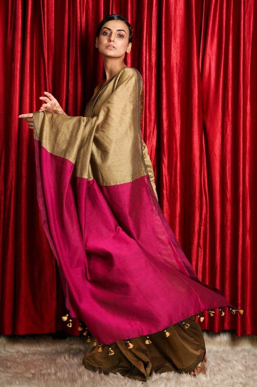     			SARADA HANDLOOM Cotton Colorblock Saree With Unstitched Blouse Piece ( Khaki )