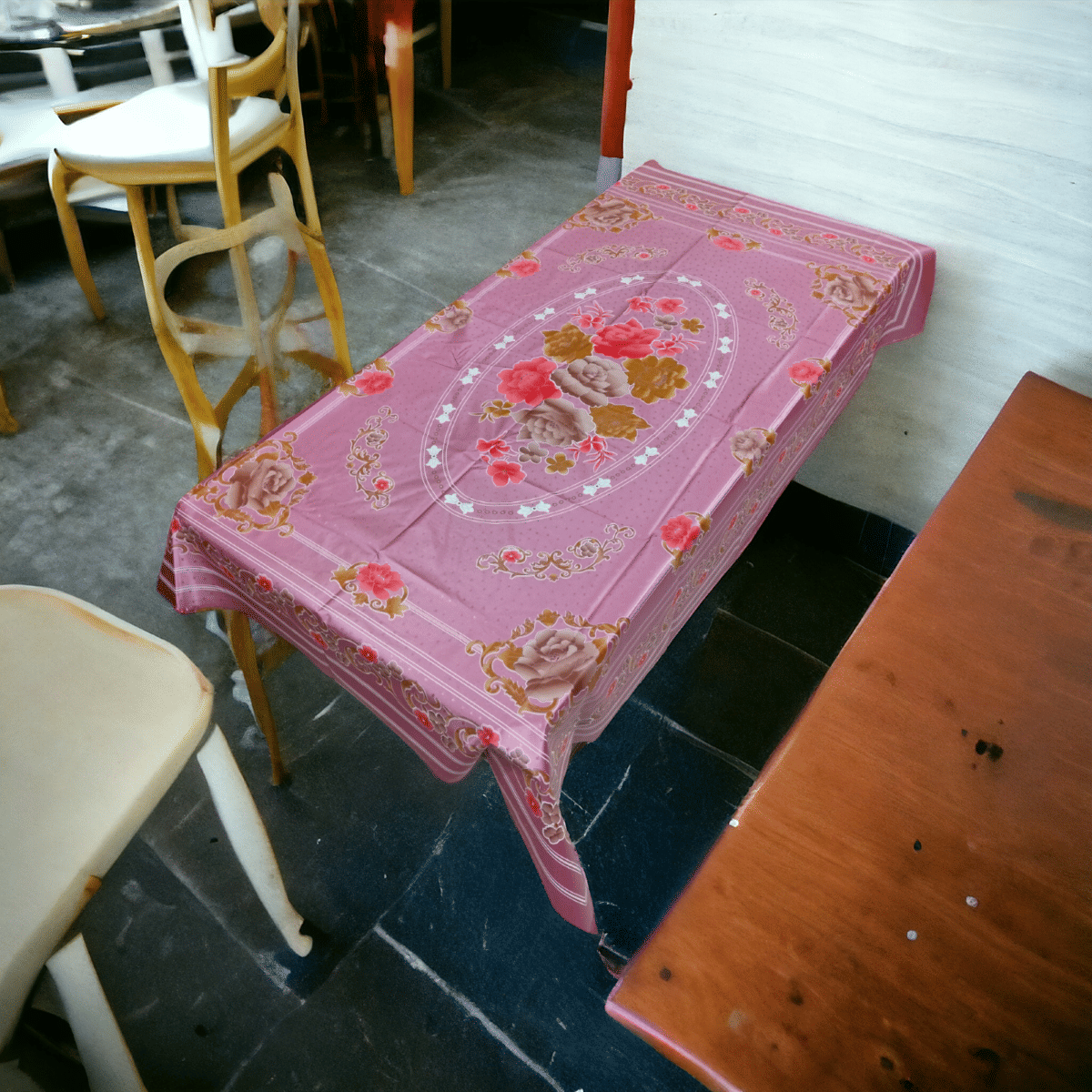     			mopak decor Printed Polyester 4 Seater Rectangle Table Cover ( 142 x 102 ) cm Pack of 1 Pink