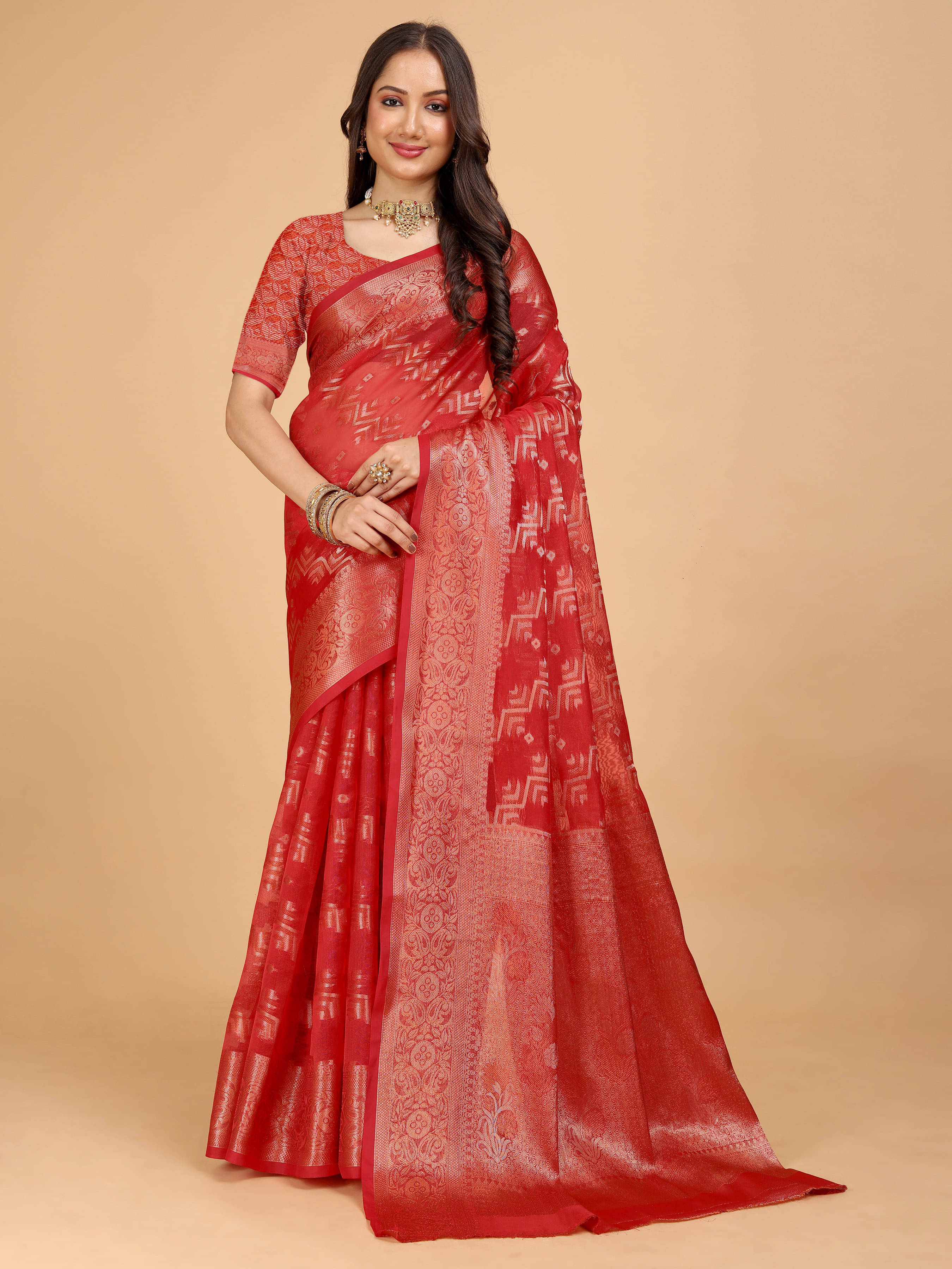     			Indian Fashionista Organza Embellished Saree With Unstitched Blouse Piece ( Red )