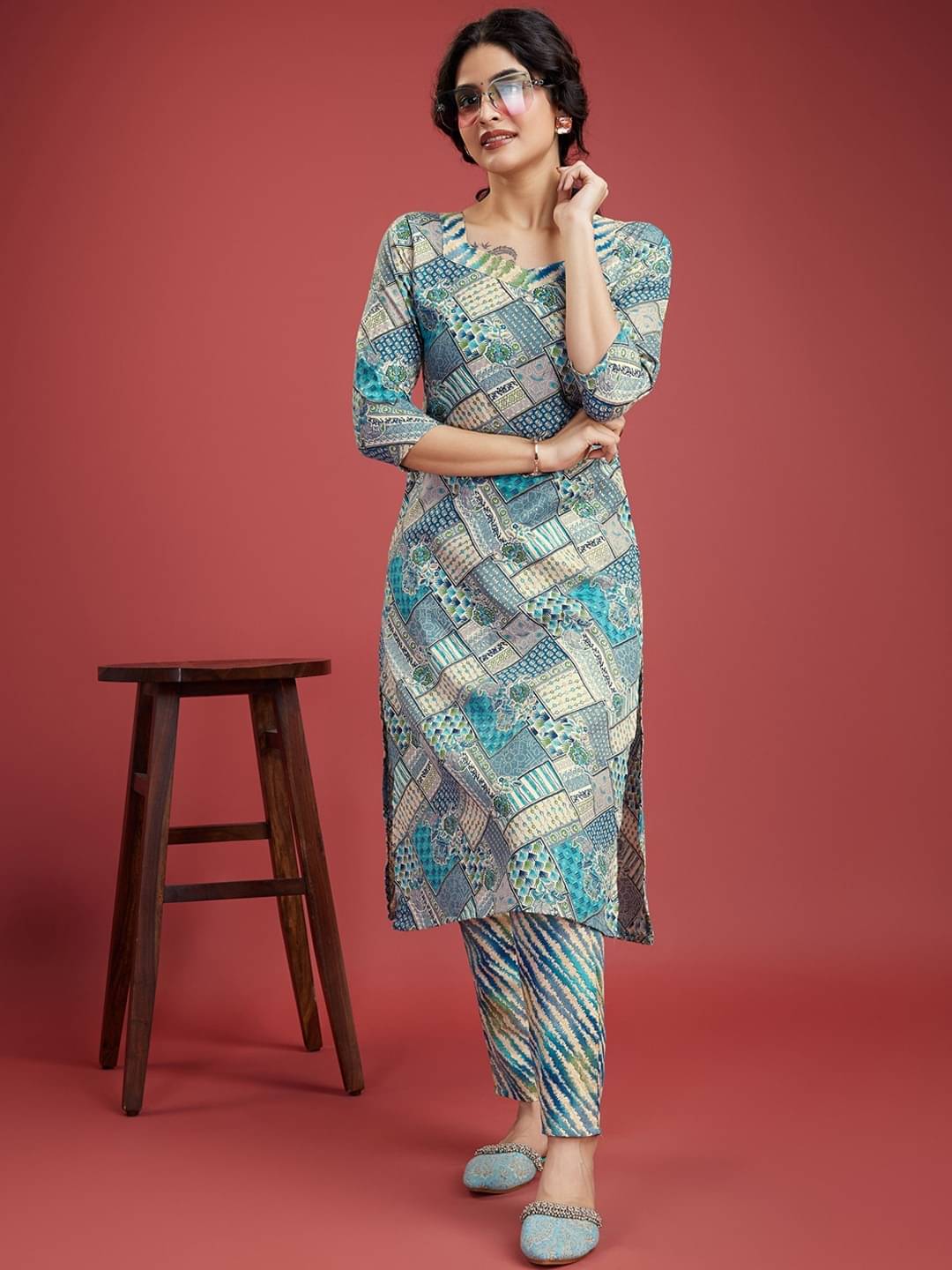     			VERTUSY Cotton Printed Kurti With Pants Women's Stitched Salwar Suit - Turquoise ( Pack of 1 )