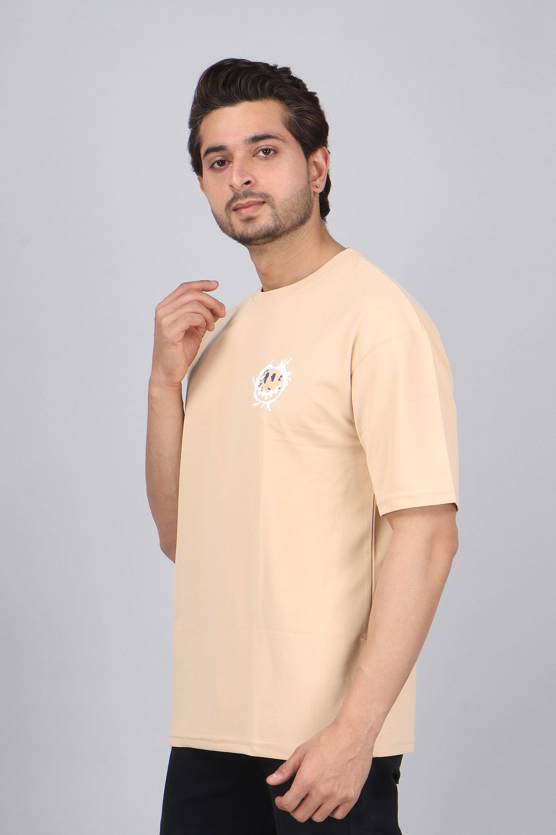 WILD ELEPHANT Polyester Regular Fit Printed Half Sleeves Men's Round T-Shirt - Beige ( Pack of 1 ) WILD ELEPHANT Polyester Regular Fit Printed Half Sleeves Men's Round T-Shirt - Beige ( Pack of 1 )