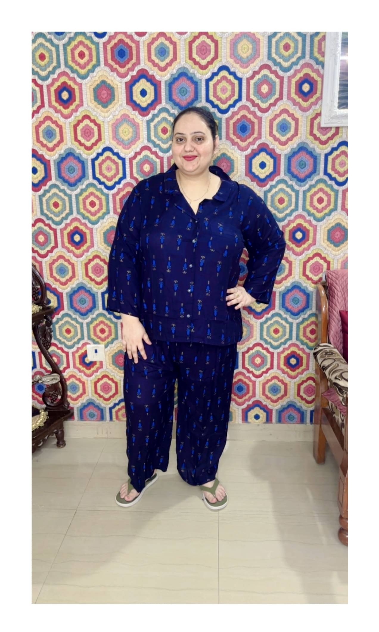     			ETZIN Navy Blue Rayon Women's Nightwear Nightsuit Sets ( Pack of 1 )