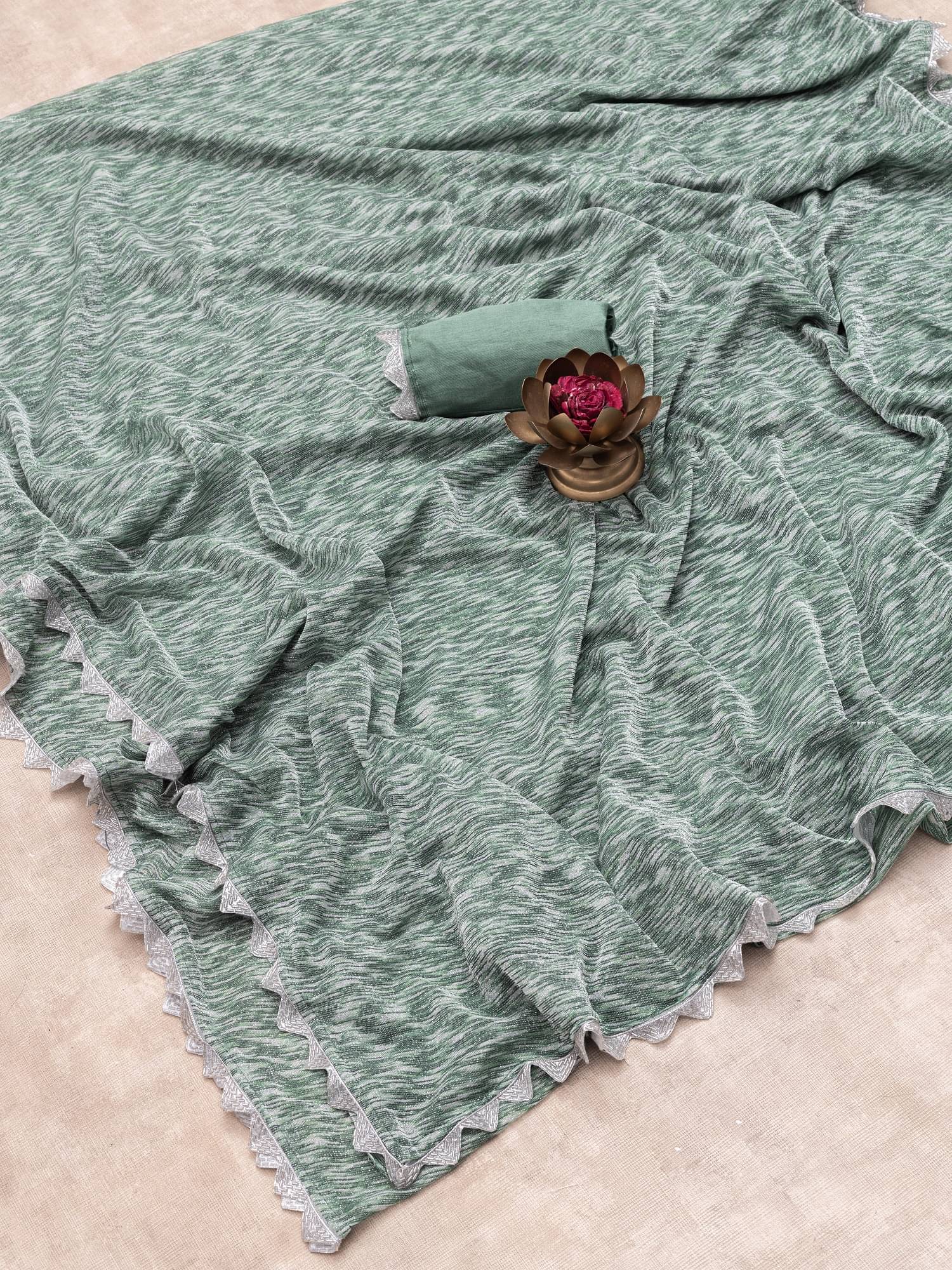JULEE Lycra Self Design Saree With Unstitched Blouse Piece ( Green ) JULEE Lycra Self Design Saree With Unstitched Blouse Piece ( Green )