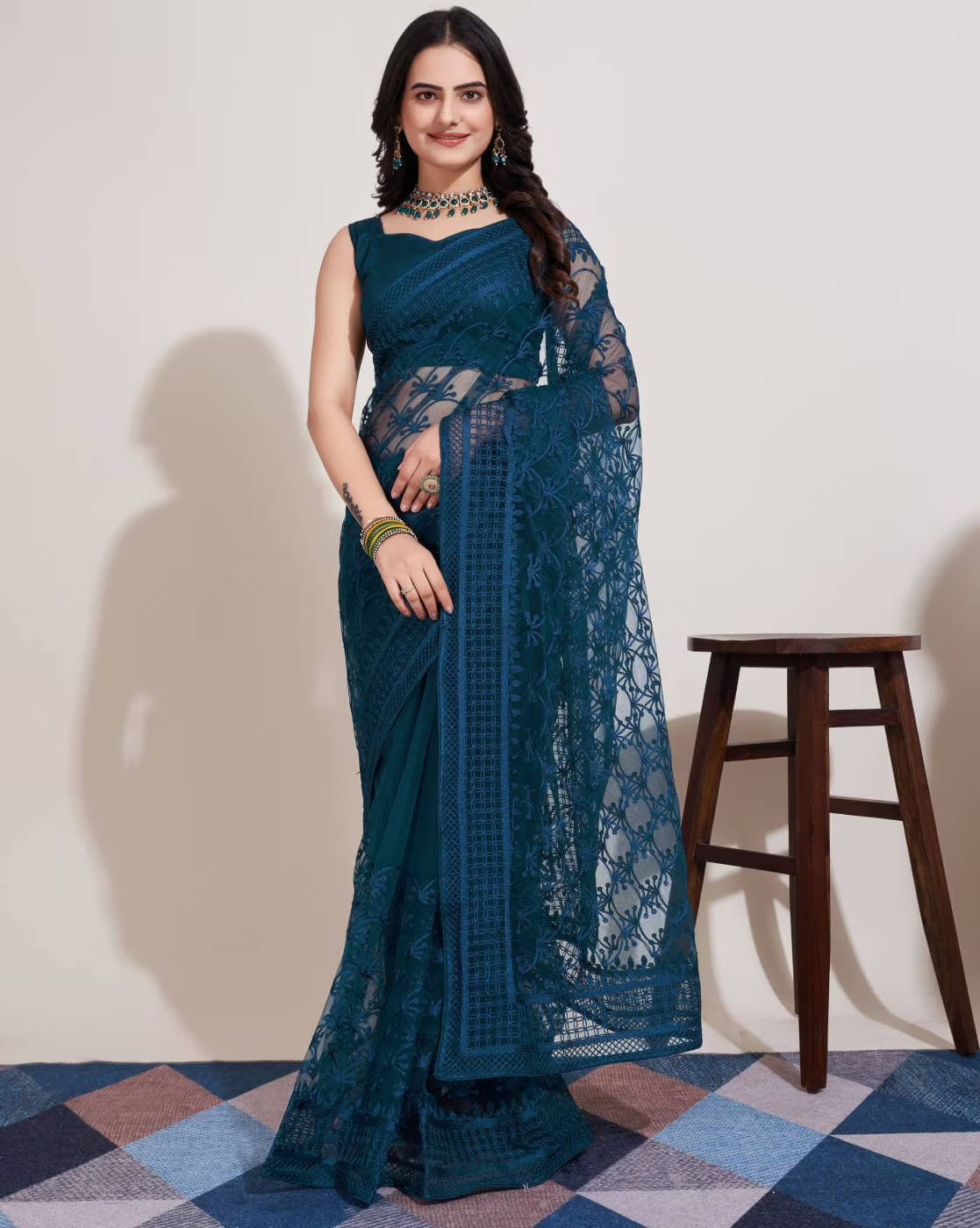     			KV Fashion Net Embroidered Saree With Unstitched Blouse Piece ( Teal )