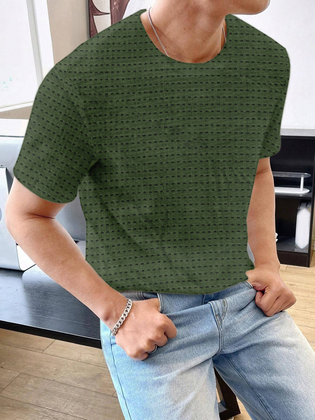     			LEWEL Polyester Slim Fit Self Design Half Sleeves Men's Round T-Shirt - Green ( Pack of 1 )
