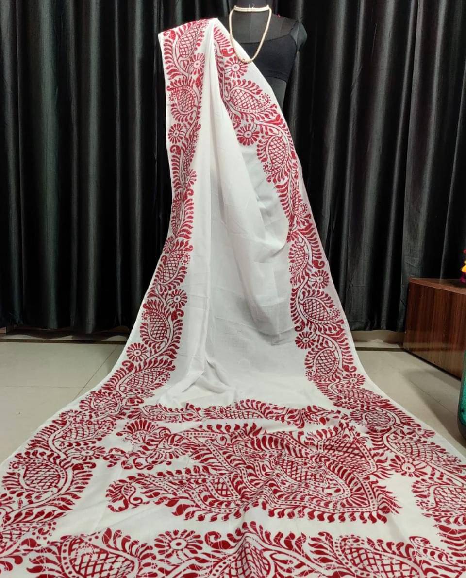 SARADA HANDLOOM Cotton Printed Saree With Unstitched Blouse Piece ( White ) SARADA HANDLOOM Cotton Printed Saree With Unstitched Blouse Piece ( White )