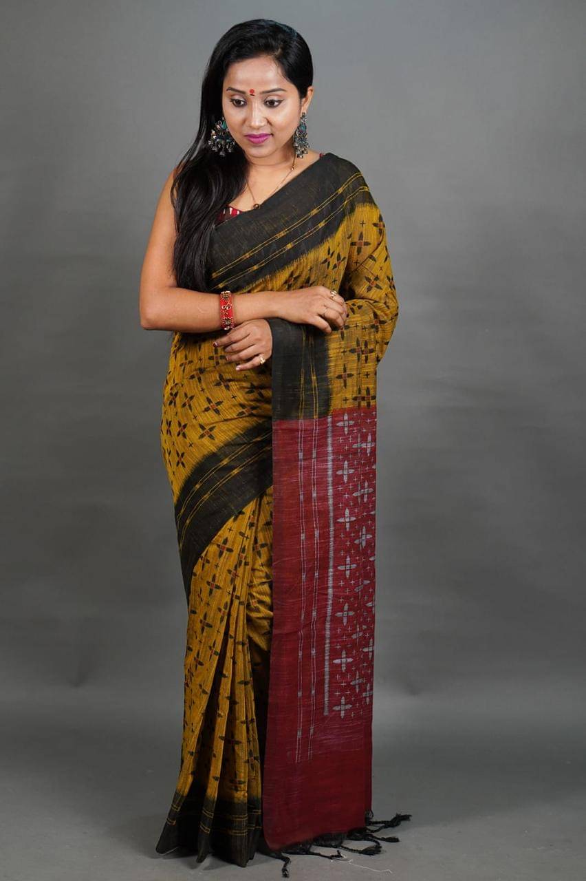 SARADA HANDLOOM Cotton Printed Saree With Unstitched Blouse Piece ( Yellow ) SARADA HANDLOOM Cotton Printed Saree With Unstitched Blouse Piece ( Yellow )