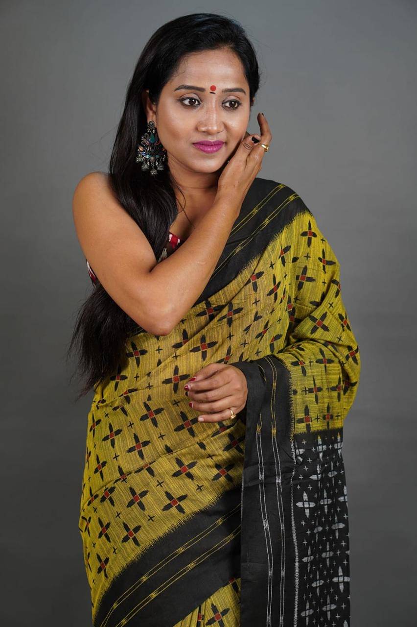     			SARADA HANDLOOM Cotton Printed Saree With Unstitched Blouse Piece ( Yellow )