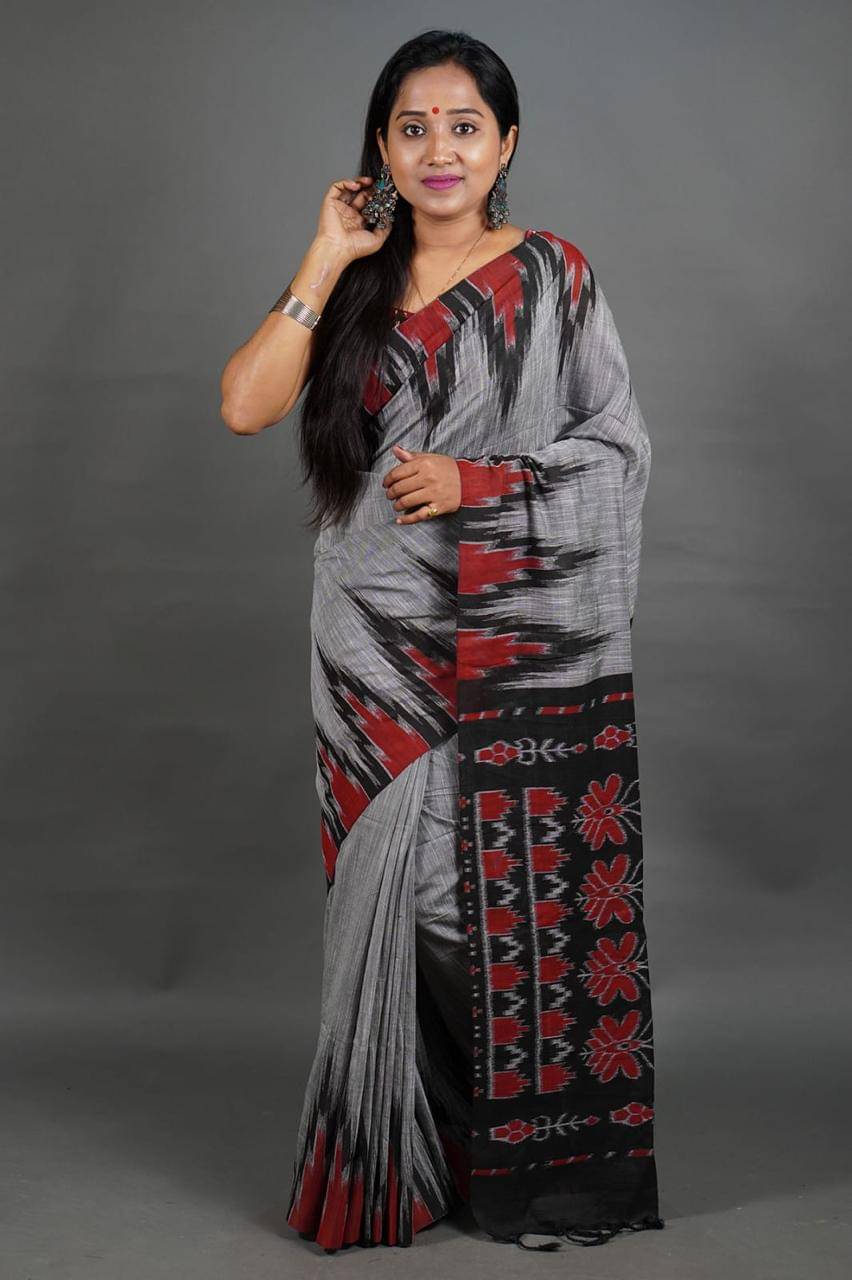 SARADA HANDLOOM Cotton Printed Saree With Unstitched Blouse Piece ( Grey ) SARADA HANDLOOM Cotton Printed Saree With Unstitched Blouse Piece ( Grey )