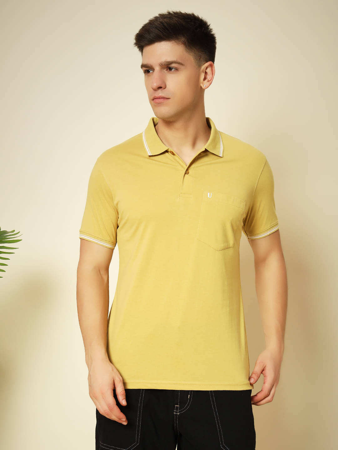    			UNIBERRY Pack of 1 Cotton Blend Regular Fit Solid Half Sleeves Men's Polo T Shirt ( Yellow )