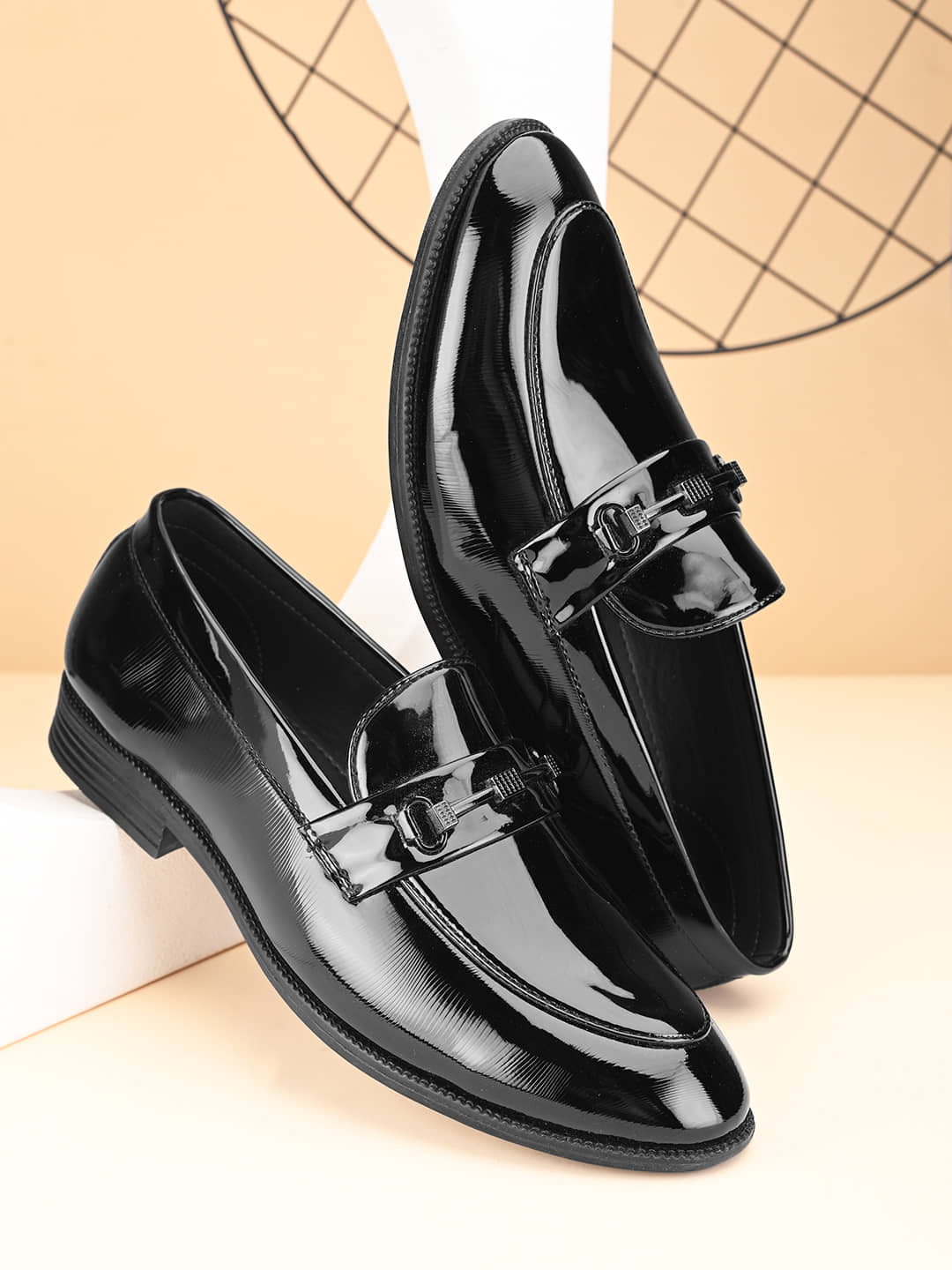 Fentacia Black Men's Hazel - Formal Shoes | Buy online on ZillyBuy