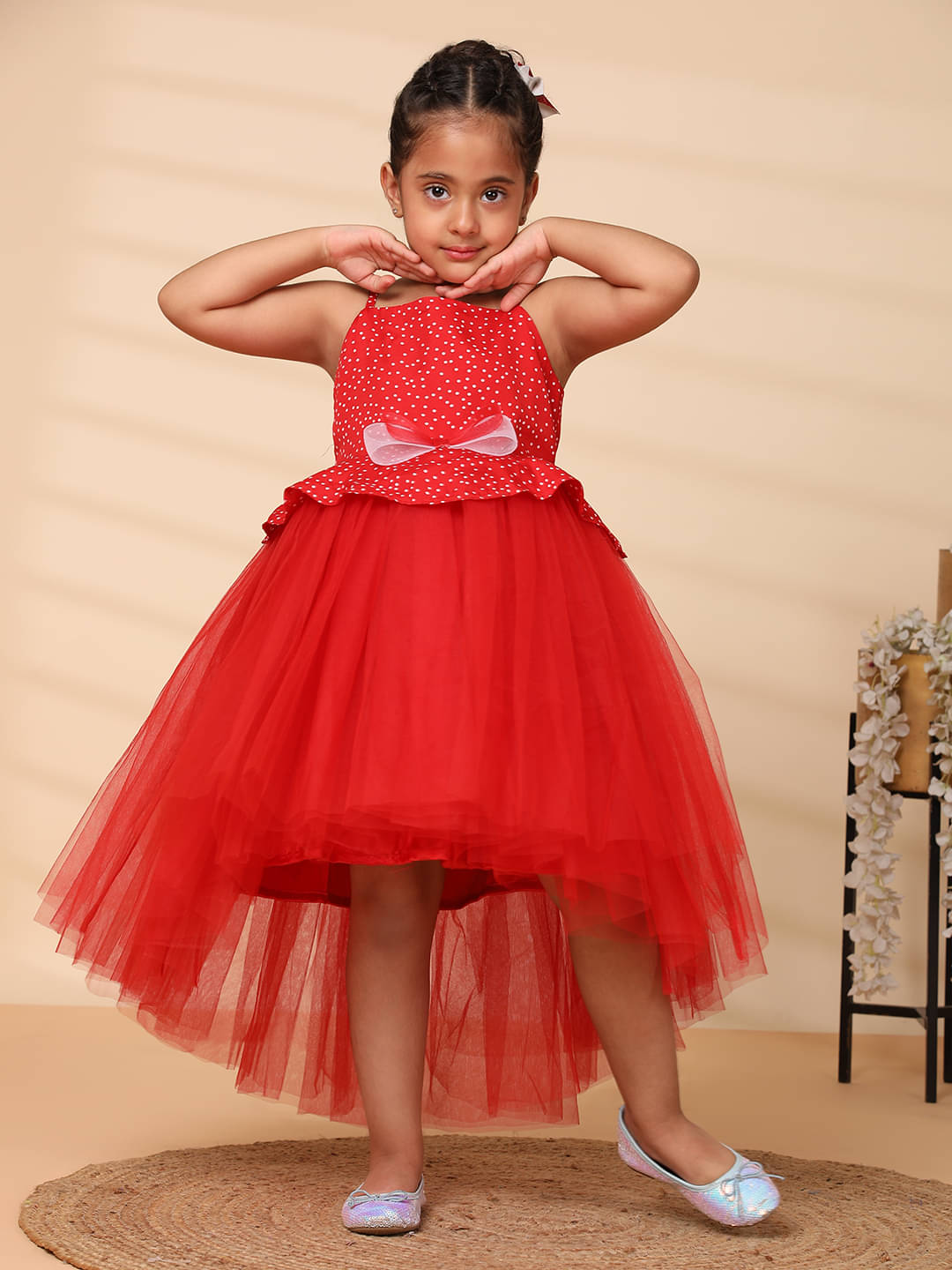     			Toy Balloon Kids Net Gown For Girls ( Pack of 1 , Red )