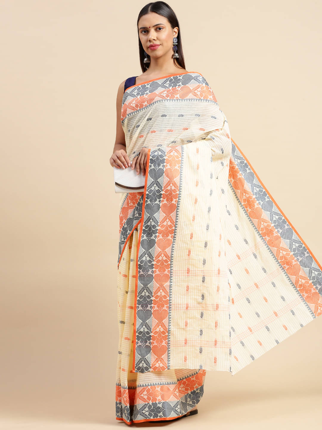     			Desh Bidesh Cotton Embroidered Saree Without Blouse Piece ( Orange )