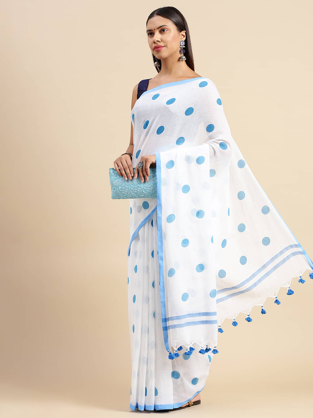 Desh Bidesh Cotton Printed Saree Without Blouse Piece ( SkyBlue ) Desh Bidesh Cotton Printed Saree Without Blouse Piece ( SkyBlue )