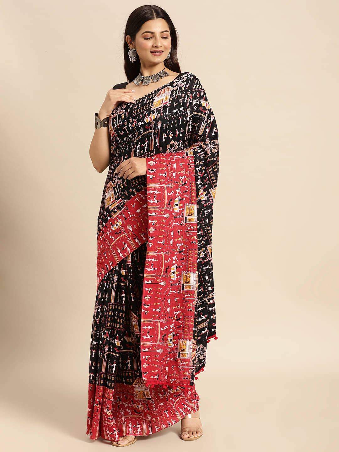 Desh Bidesh Cotton Printed Saree Without Blouse Piece ( Black ) Desh Bidesh Cotton Printed Saree Without Blouse Piece ( Black )