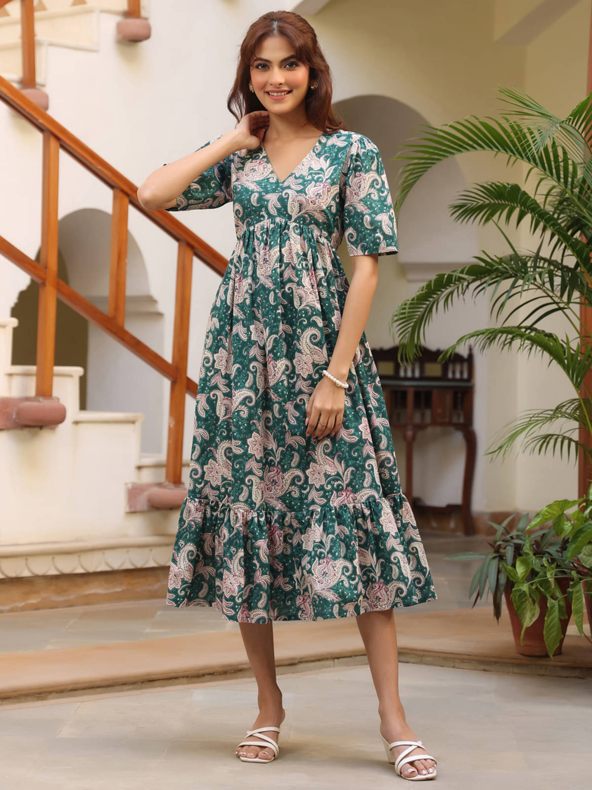Janasya Women Cotton Printed Fit & Flare Dress ( Green )     			Janasya Women Cotton Printed Fit & Flare Dress ( Green )