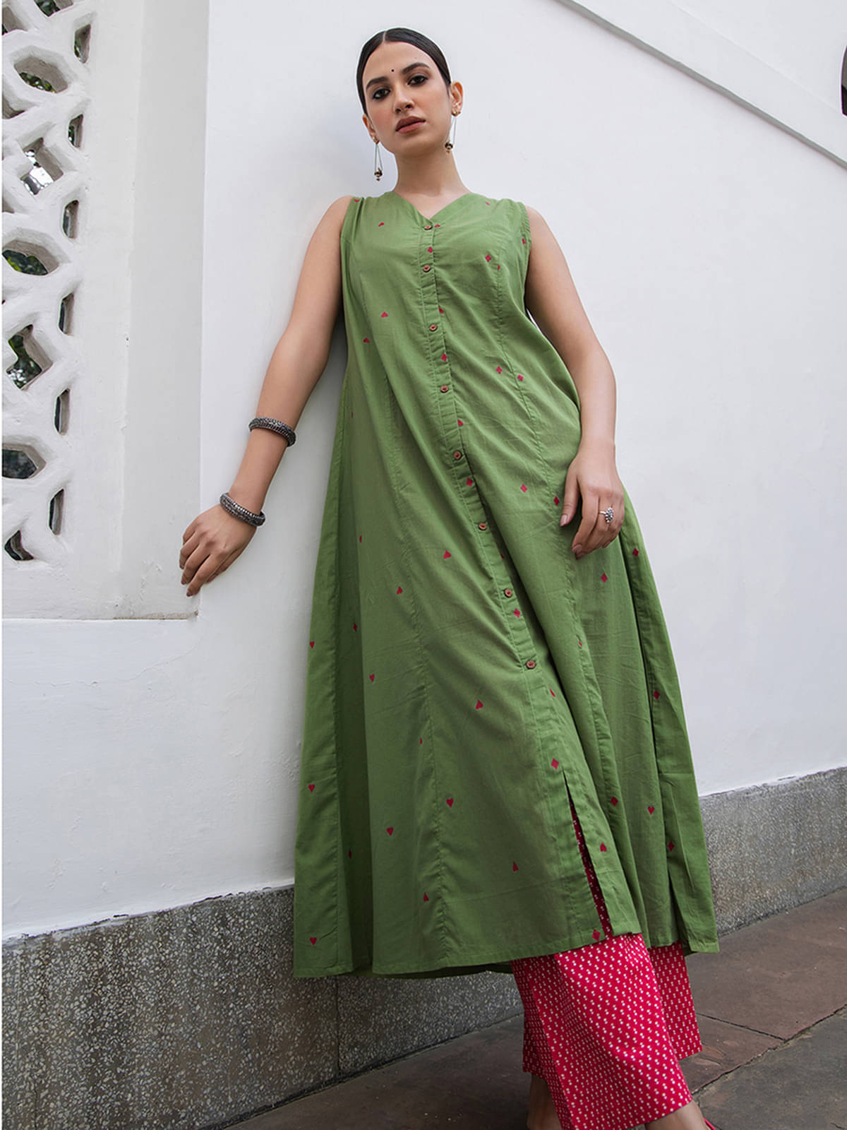     			Janasya Cotton Solid Kurti With Pants Women's Stitched Salwar Suit - Green ( Pack of 1 )