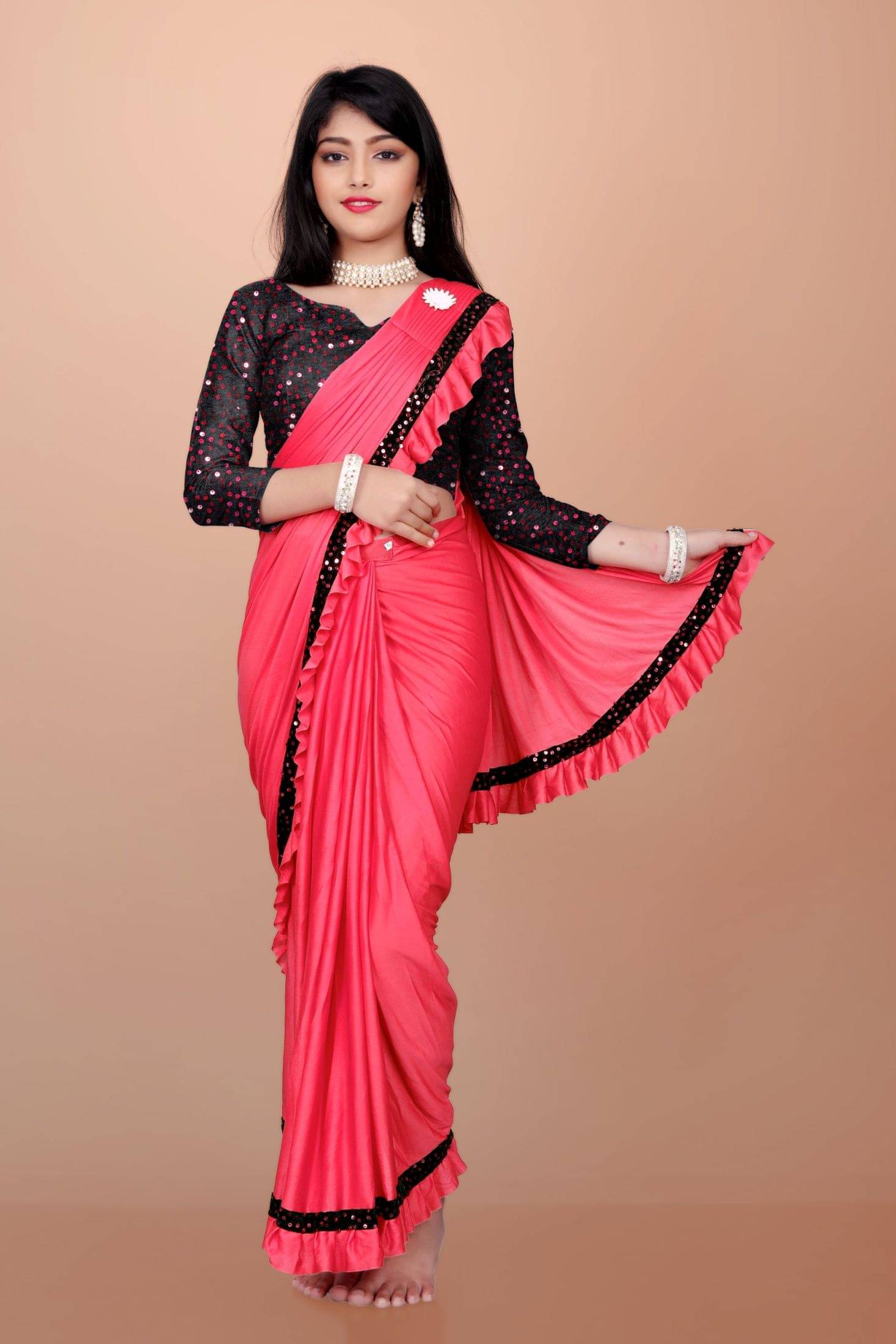     			KV Fashion Lycra Ready To Wear Saree For Baby Girls ( Peach , Pack of 1 )