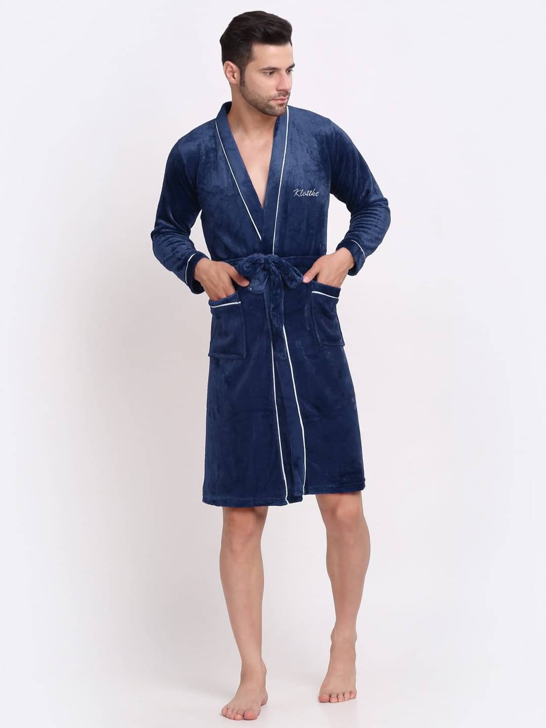     			Klotthe Blue Medium Bathrobe ( Pack of 1 )