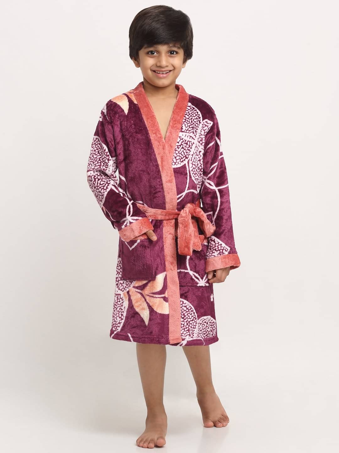     			Klotthe Multi Small Bathrobe ( Pack of 1 )