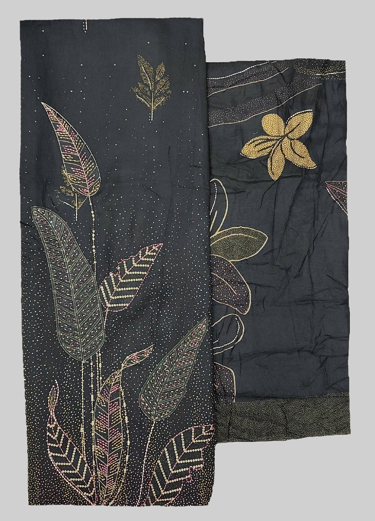 Soul Essence Unstitched Woollen Embroidered Dress Material - Black ( Pack of 1 ) Soul Essence Unstitched Woollen Embroidered Dress Material - Black ( Pack of 1 )