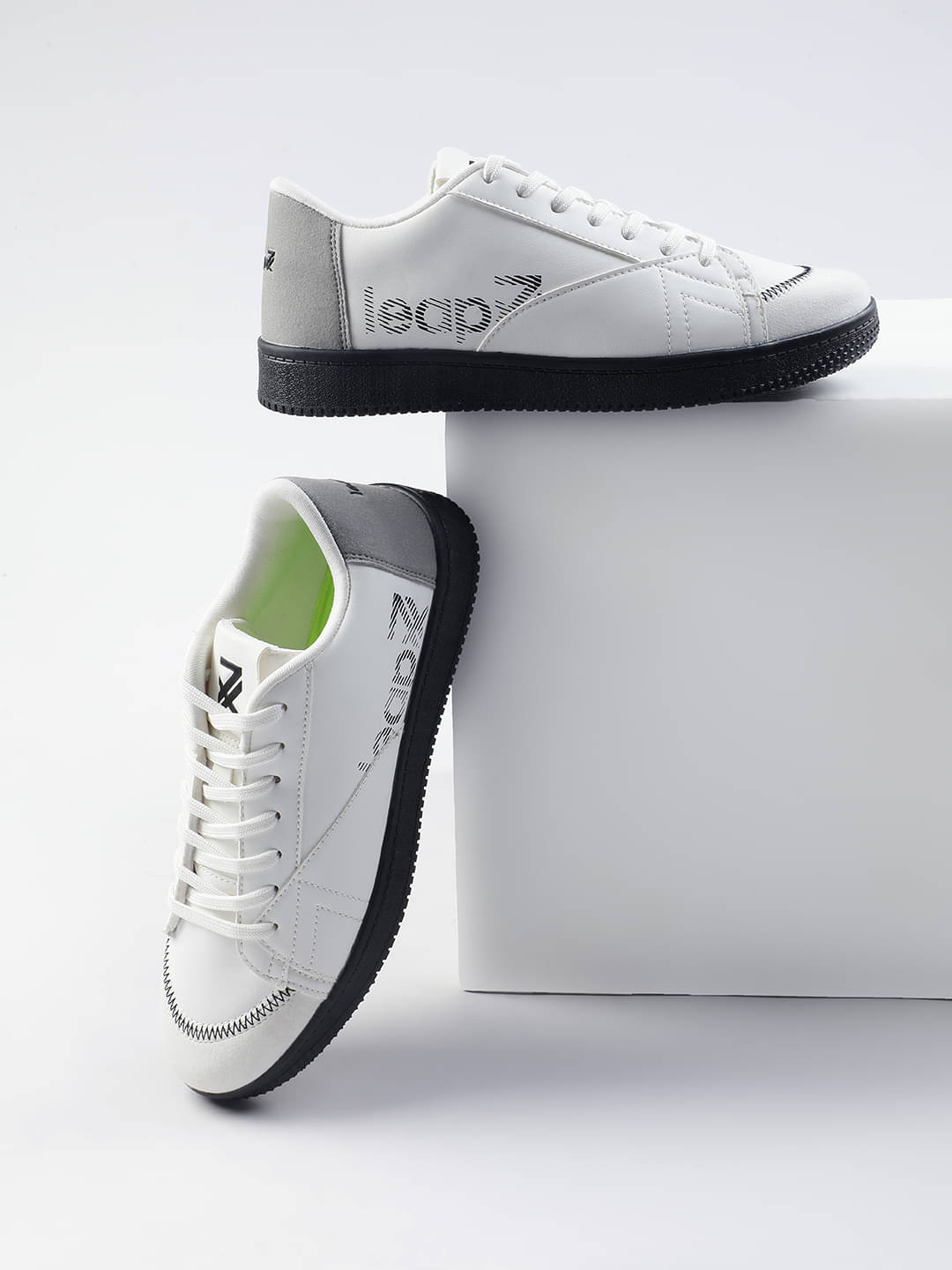     			Liberty White Men's Sneakers
