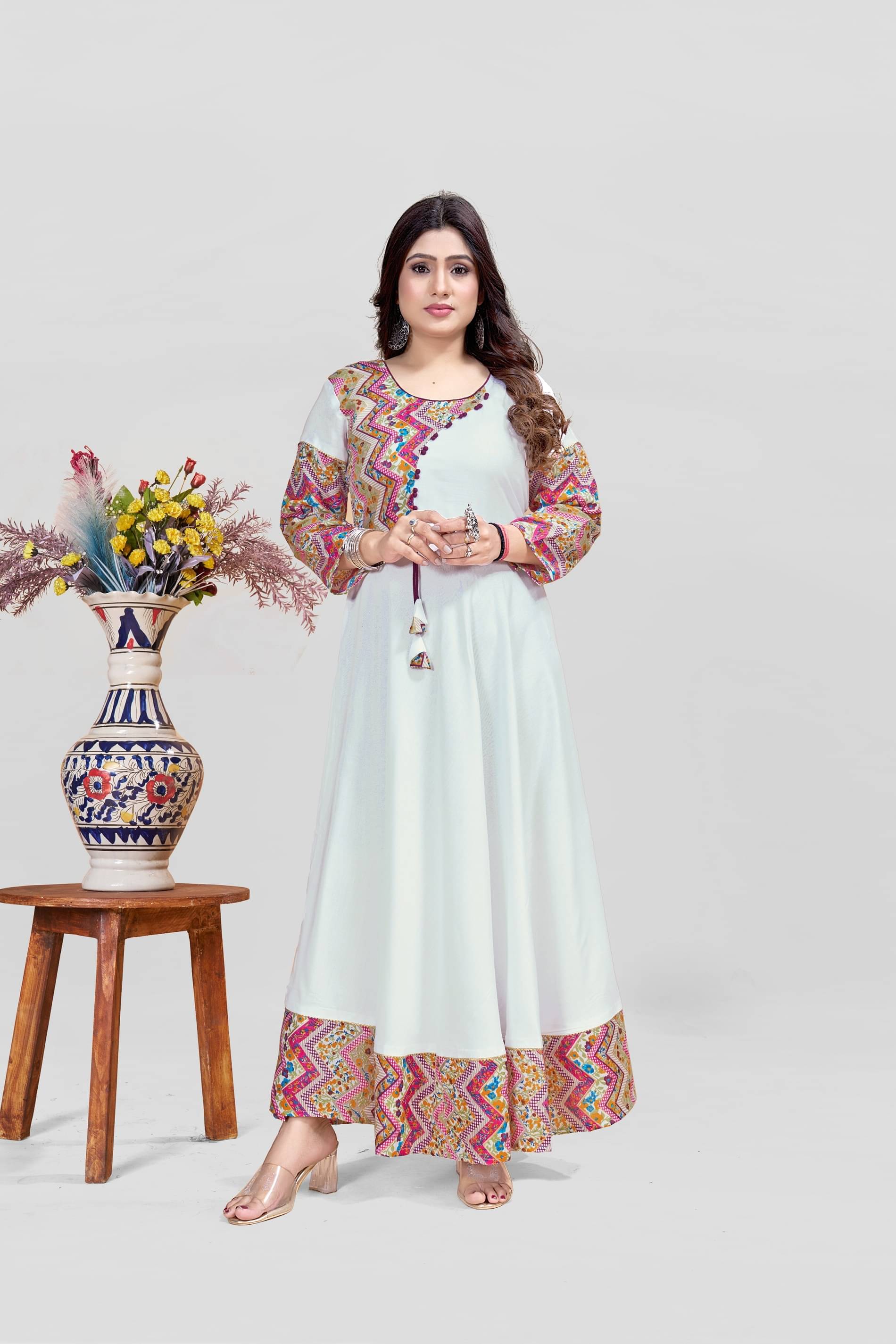 MEESORRA Pack of 1 Rayon Printed Anarkali Women's Kurti - ( White ) MEESORRA Pack of 1 Rayon Printed Anarkali Women's Kurti - ( White )