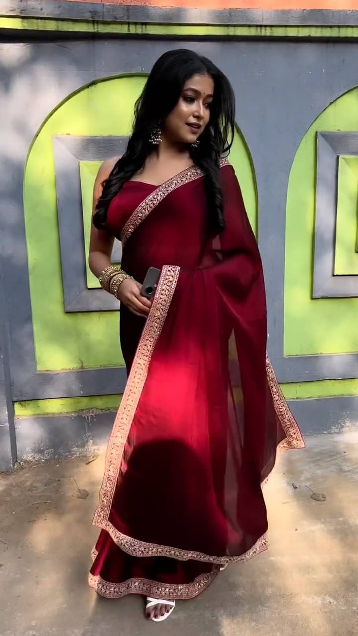 Nil Madhav Art Silk Blend Embellished Saree With Unstitched Blouse Piece ( Maroon ) Nil Madhav Art Silk Blend Embellished Saree With Unstitched Blouse Piece ( Maroon )