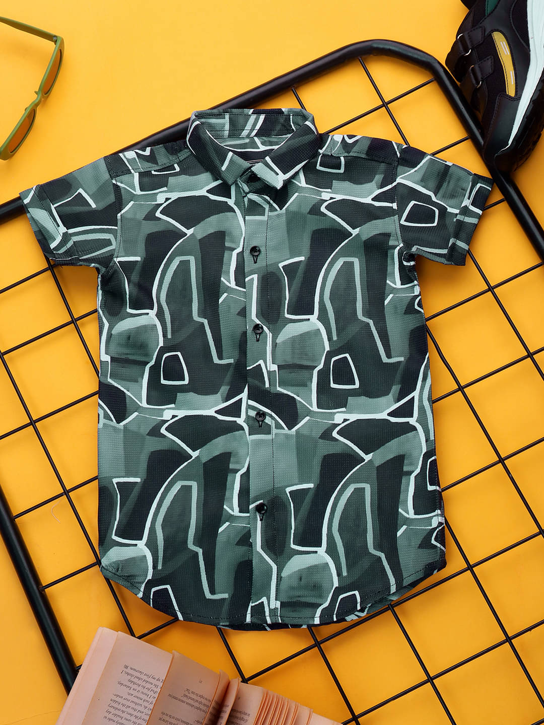 ALY JOHN Pack of 1 Boys 100% Cotton Half Sleeves Shirt ( Multicolor 8 )     			ALY JOHN Pack of 1 Boys 100% Cotton Half Sleeves Shirt ( Multicolor 8 )