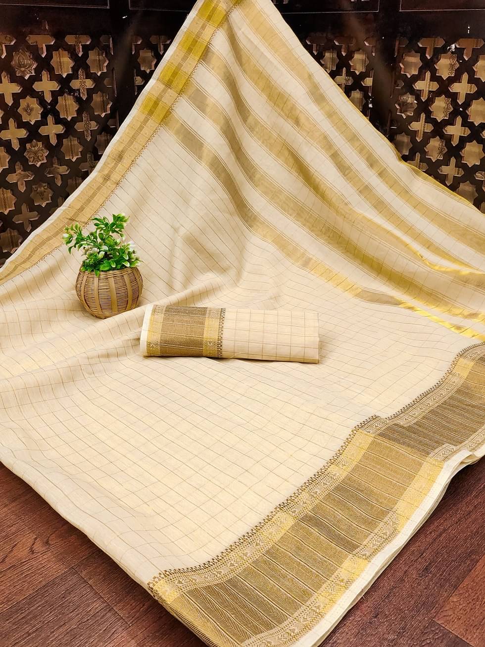 IndShopMart Cotton Silk Woven Saree With Unstitched Blouse Piece ( Beige ) IndShopMart Cotton Silk Woven Saree With Unstitched Blouse Piece ( Beige )