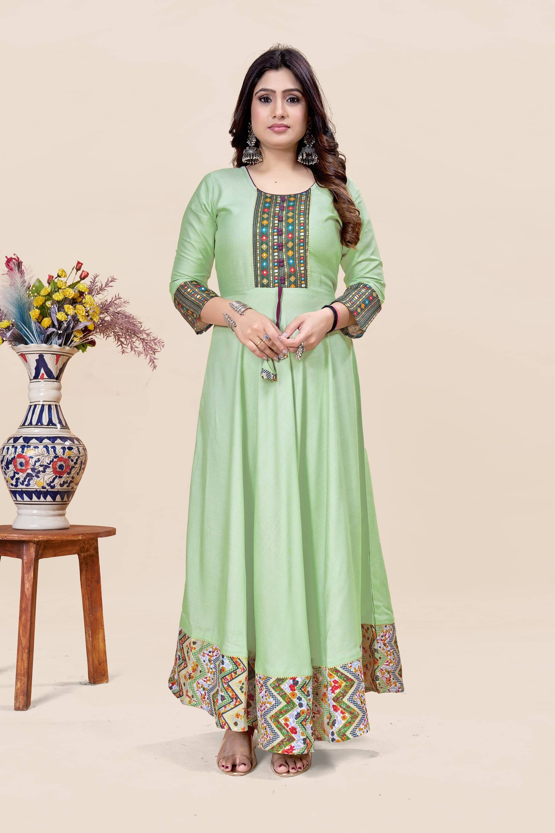 MEESORRA Pack of 1 Rayon Printed Anarkali Women's Kurti - ( Light Green ) MEESORRA Pack of 1 Rayon Printed Anarkali Women's Kurti - ( Light Green )