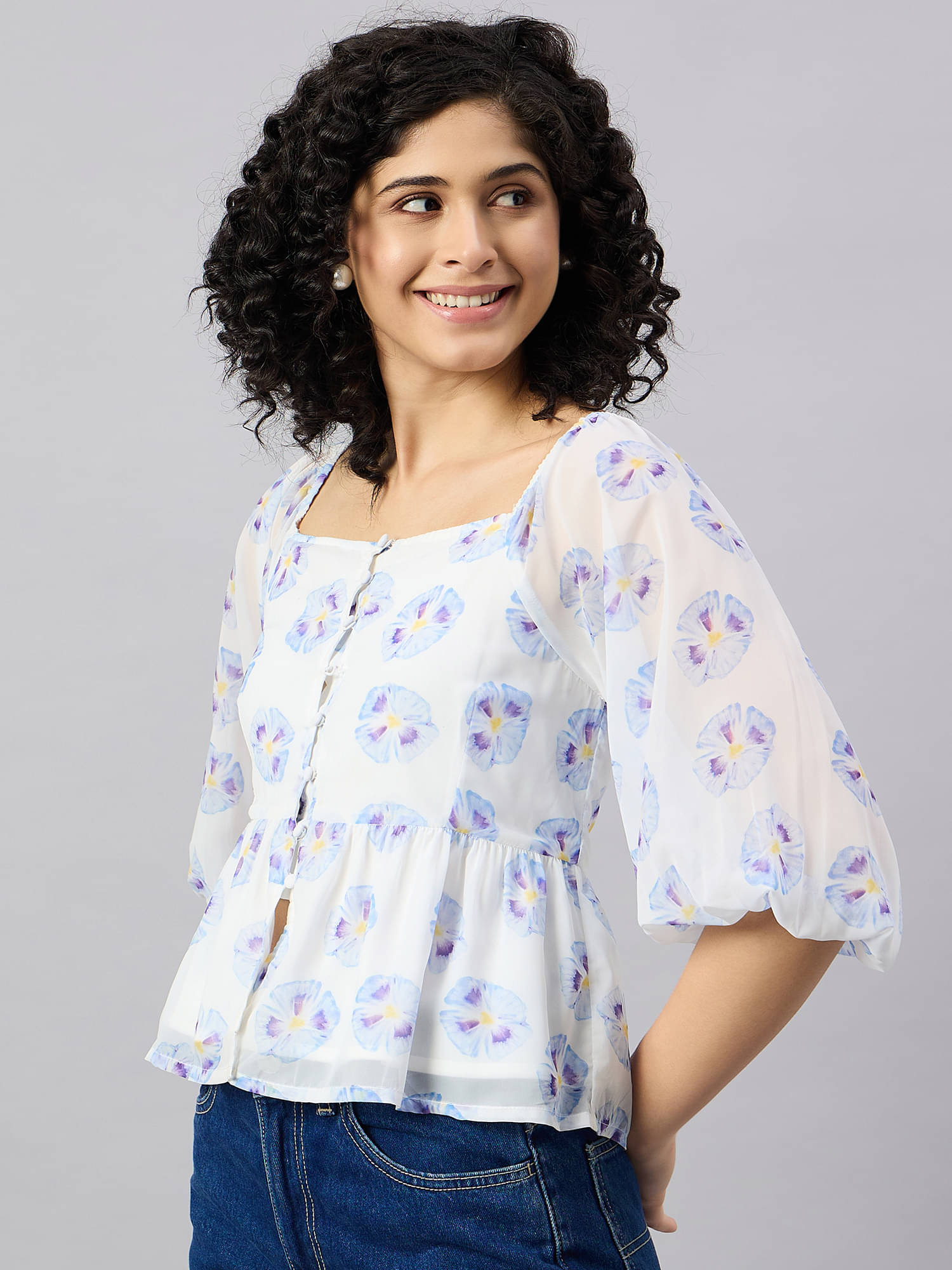     			Kuwarii Women's Satin Regular Top ( White )