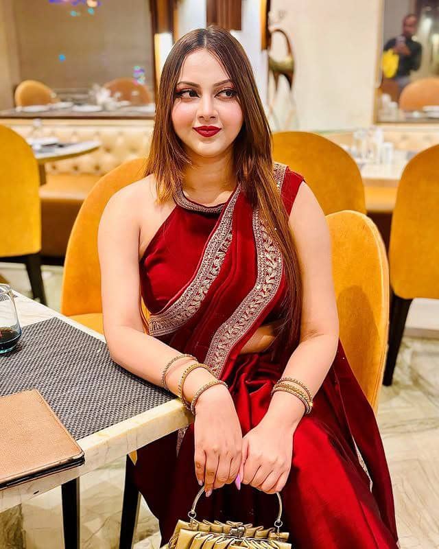 Nil Madhav Art Silk Blend Embroidered Saree With Unstitched Blouse Piece ( Red ) - Sarees | Buy online on ZillyBuy