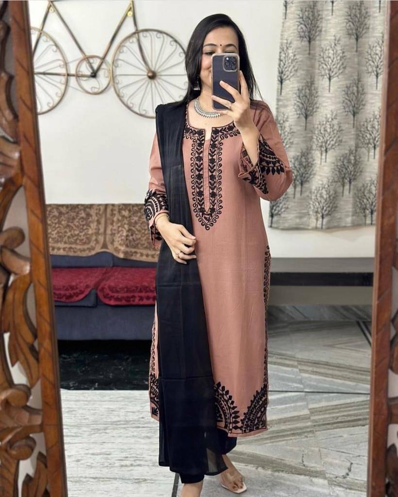 piludi Viscose Embroidered Kurti With Pants Women's Stitched Salwar Suit - Peach ( Pack of 1 ) piludi Viscose Embroidered Kurti With Pants Women's Stitched Salwar Suit - Peach ( Pack of 1 )