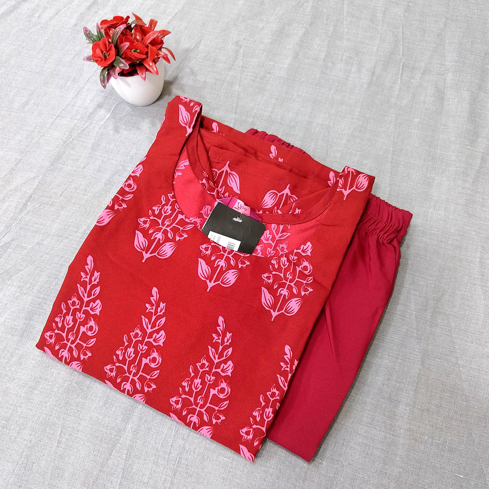     			1 Stop Fashion Crepe Printed Kurti With Pants Women's Stitched Salwar Suit - Red ( Pack of 1 )