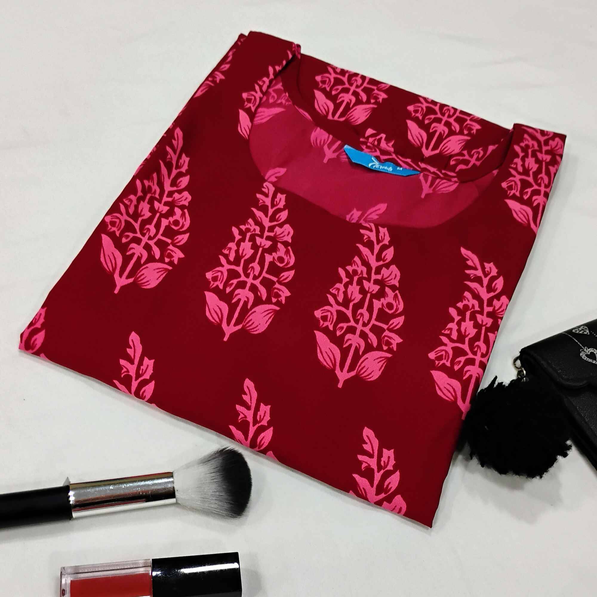 1 Stop Fashion Pack of 1 Crepe Printed Straight Women's Kurti - ( Red ) 1 Stop Fashion Pack of 1 Crepe Printed Straight Women's Kurti - ( Red )