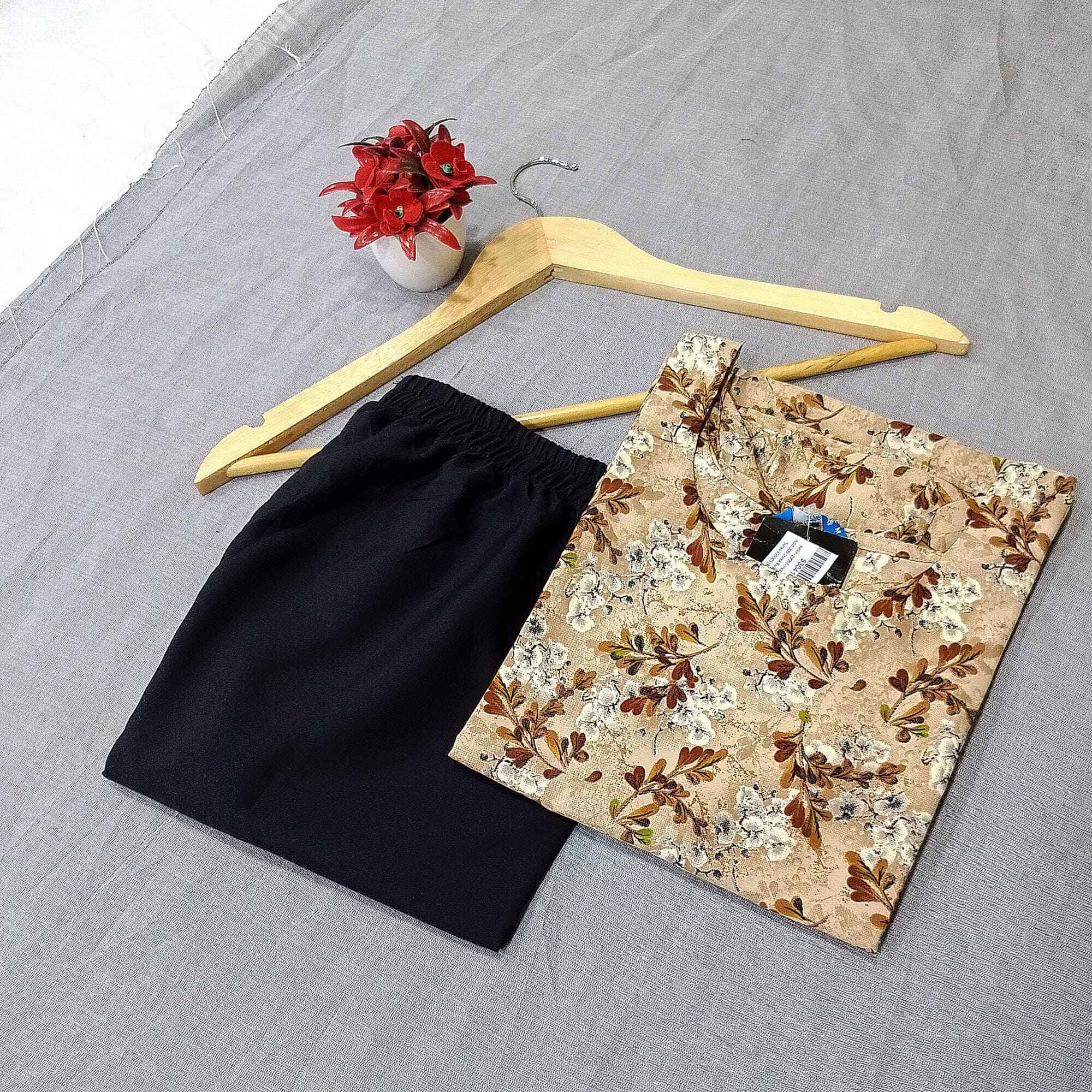     			1 Stop Fashion Pack of 1 Crepe Printed Straight Women's Kurti - ( Beige )