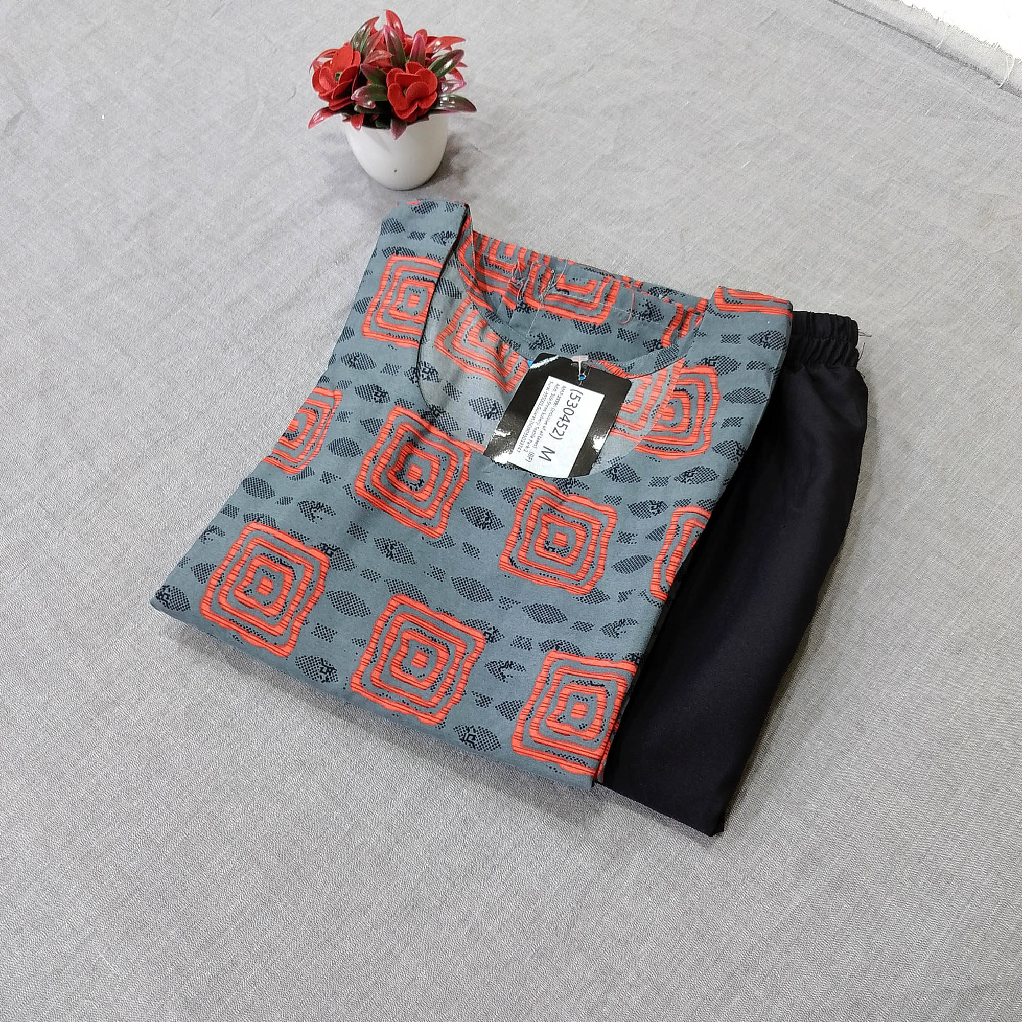 1 Stop Fashion Pack of 1 Crepe Printed Straight Women's Kurti - ( Multicoloured ) 1 Stop Fashion Pack of 1 Crepe Printed Straight Women's Kurti - ( Multicoloured )