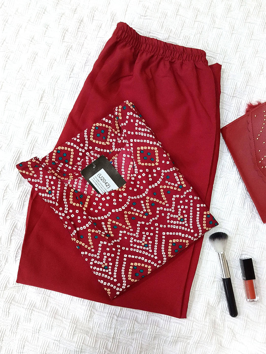1 Stop Fashion Pack of 1 Crepe Printed Straight Women's Kurti - ( Maroon ) 1 Stop Fashion Pack of 1 Crepe Printed Straight Women's Kurti - ( Maroon )