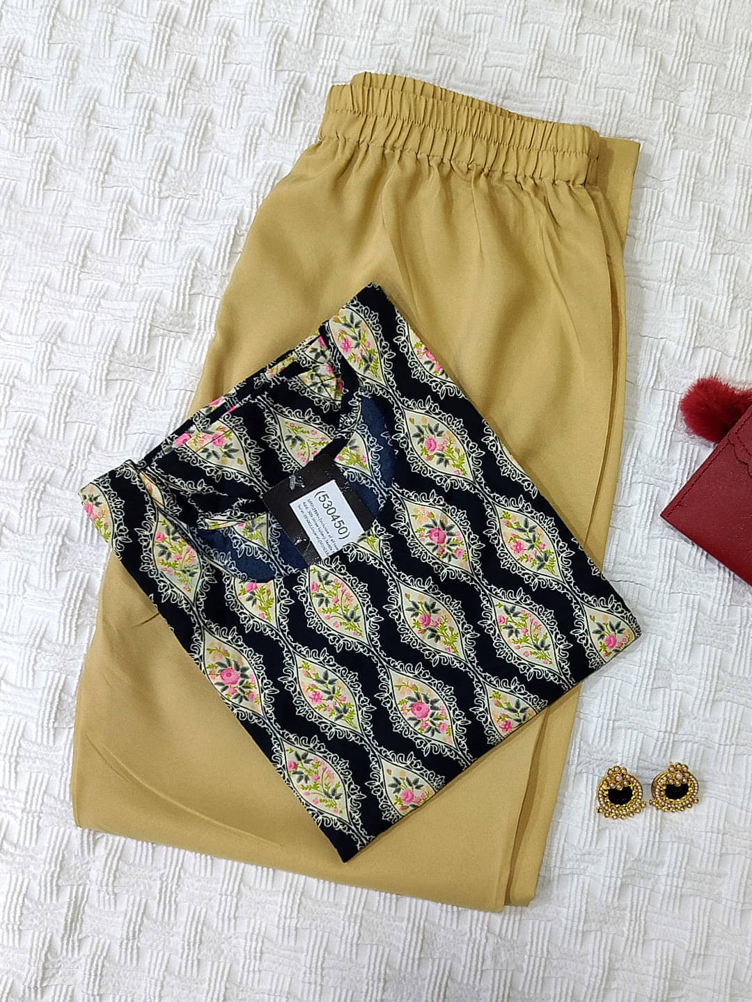 Ethnicbasket Crepe Printed Kurti With Pants Women's Stitched Salwar Suit - Black ( Pack of 1 )     			Ethnicbasket Crepe Printed Kurti With Pants Women's Stitched Salwar Suit - Black ( Pack of 1 )