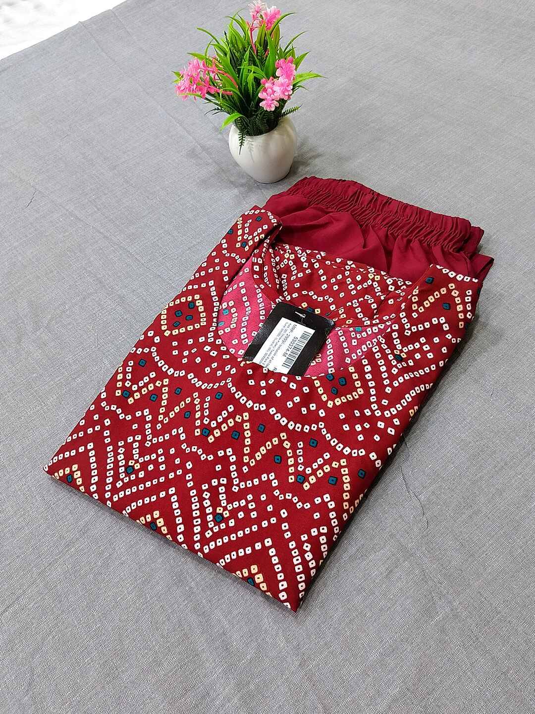 Ethnicbasket Pack of 1 Crepe Printed Straight Women's Kurti - ( Maroon ) Ethnicbasket Pack of 1 Crepe Printed Straight Women's Kurti - ( Maroon )