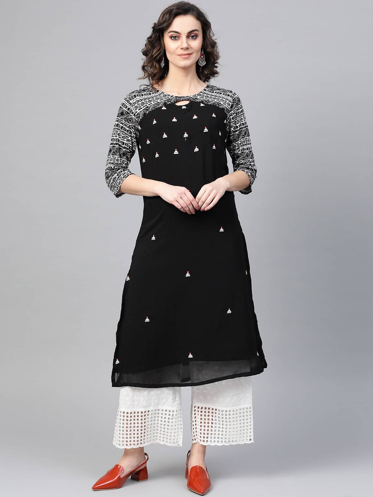     			Pannkh Pack of 1 Georgette Colorblock Asymmetrical Women's Kurti - ( Black )