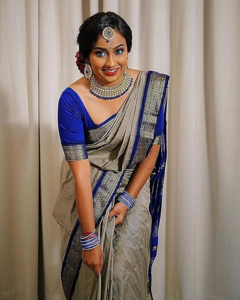    			Vastukala Art Silk Embellished Saree With Unstitched Blouse Piece ( Cream )
