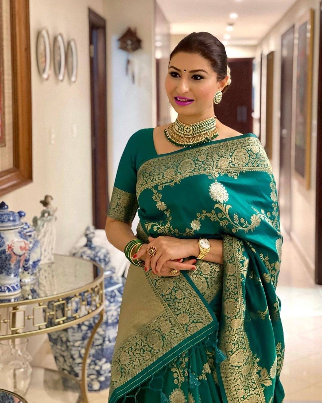 Vastukala Art Silk Woven Saree With Unstitched Blouse Piece ( Light Green ) Vastukala Art Silk Woven Saree With Unstitched Blouse Piece ( Light Green )