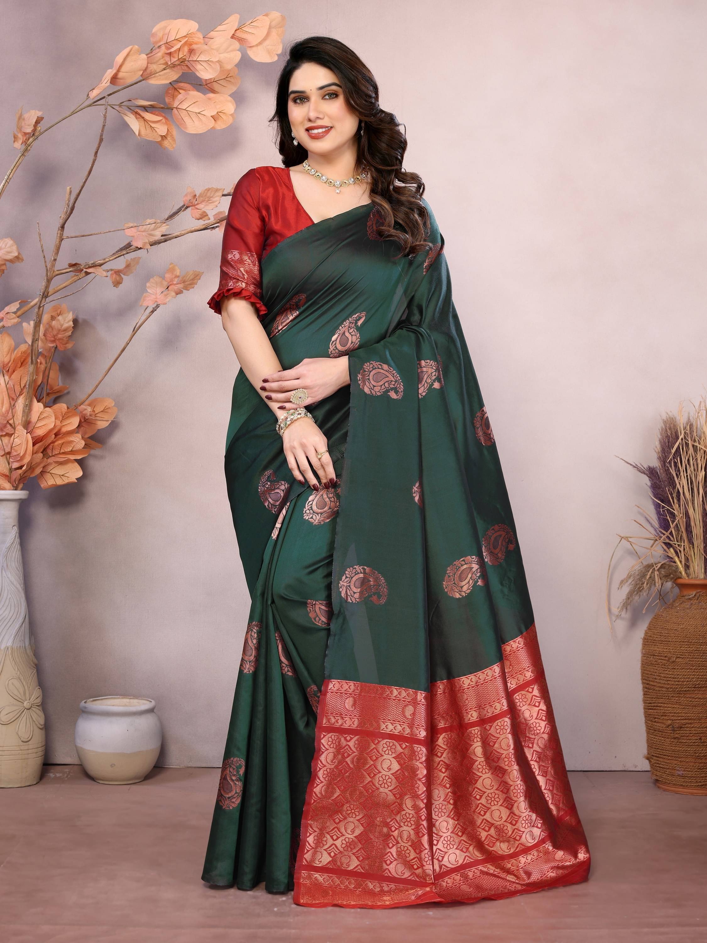     			Vastukala Silk Woven Saree With Unstitched Blouse Piece ( Multicolor )