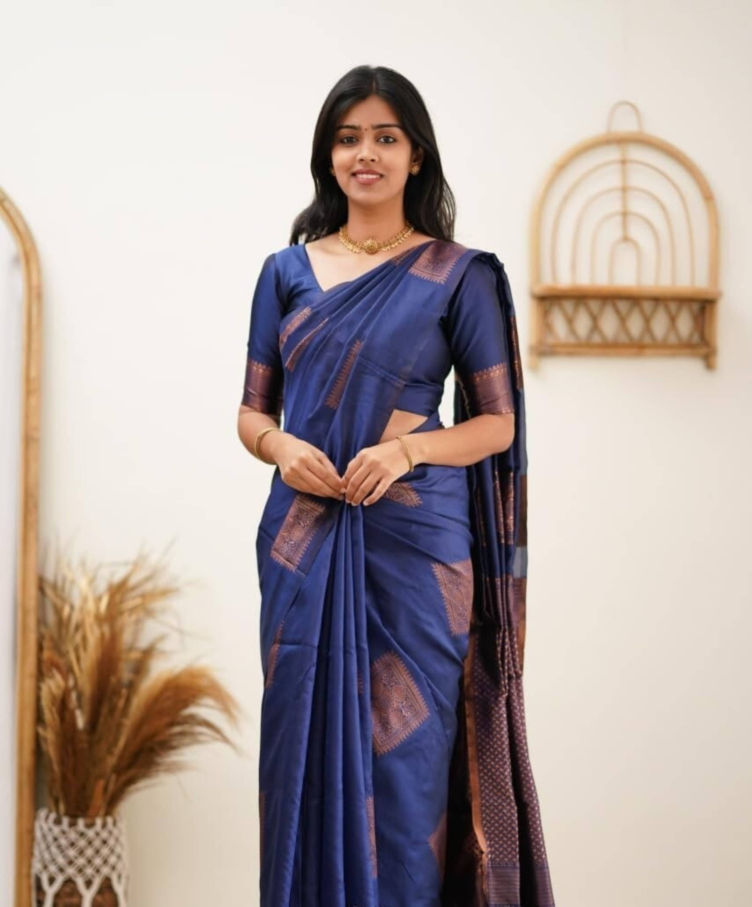     			Vastukala Silk Woven Saree With Unstitched Blouse Piece ( Blue )
